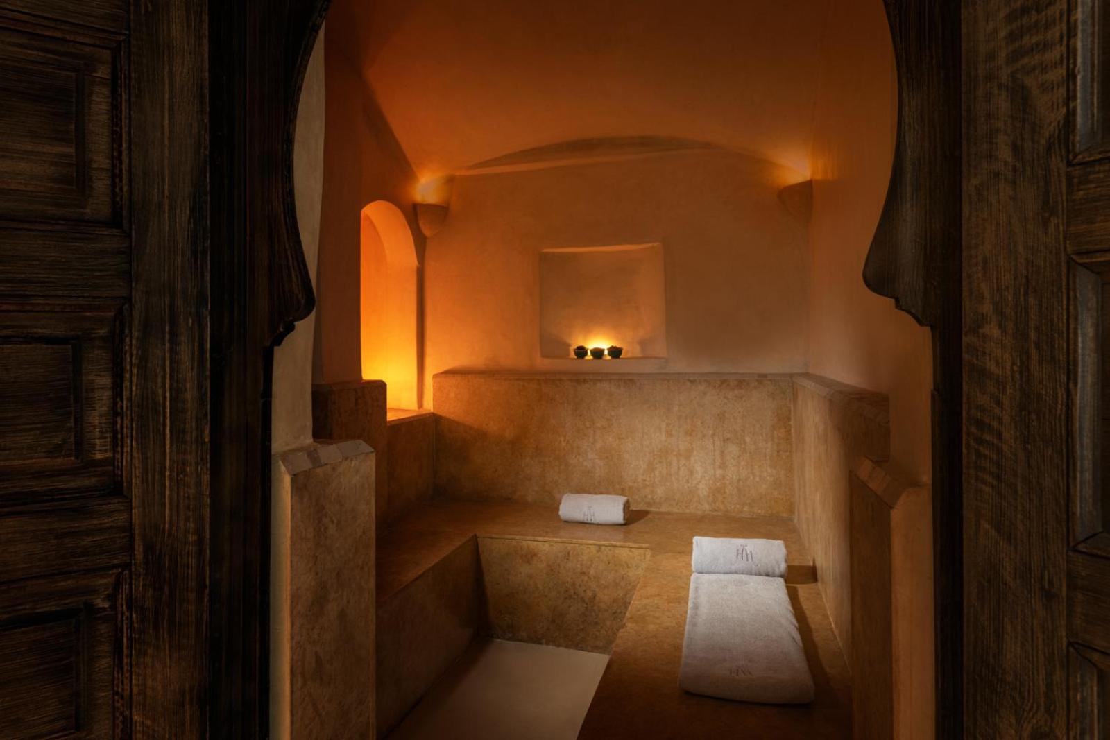 Hivernage Hotel & Spa Marrakesh Eksteriør bilde A hammam in Morocco